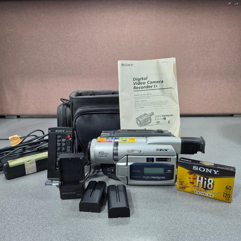 Sony DCR-TRV520 Digital8 HI8 8mm Video8 CAMCORDER With Charger Manual Cassette